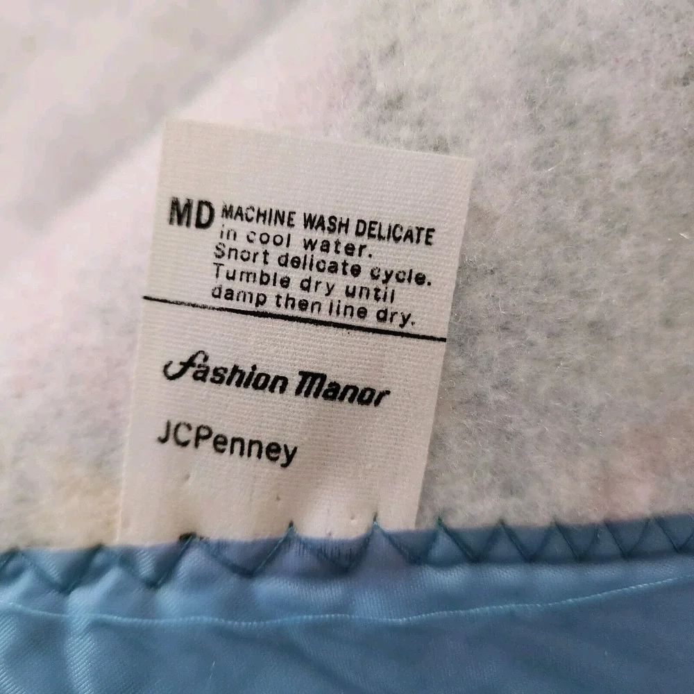 JC Penney Fashion‎ Manor Floral Blue Satin Trim Blanket Twin Full Vintage